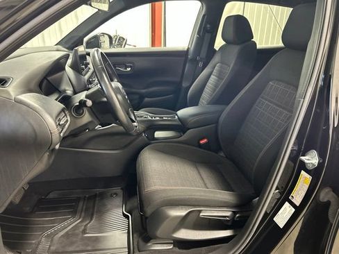 Certified 2023 Honda HR-V Sport image 15