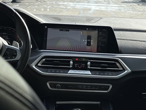 Used 2023 BMW X5 xDrive40i w/ M Sport Package image 30