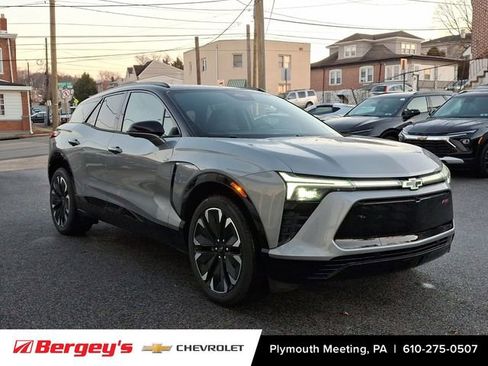 New 2026 Chevrolet Blazer EV RS FWD image 2