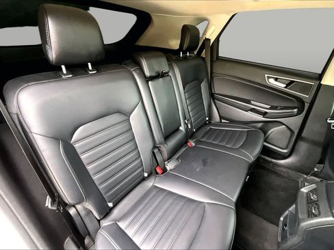 Used 2024 Ford Edge SEL AWD/4WD image 20