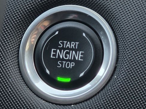 Used 2024 Chevrolet Colorado Z71 w/ Z71 Convenience Package 2 image 31