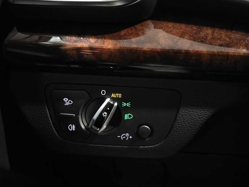 Used 2018 Audi Q5 2.0T Premium Plus image 31