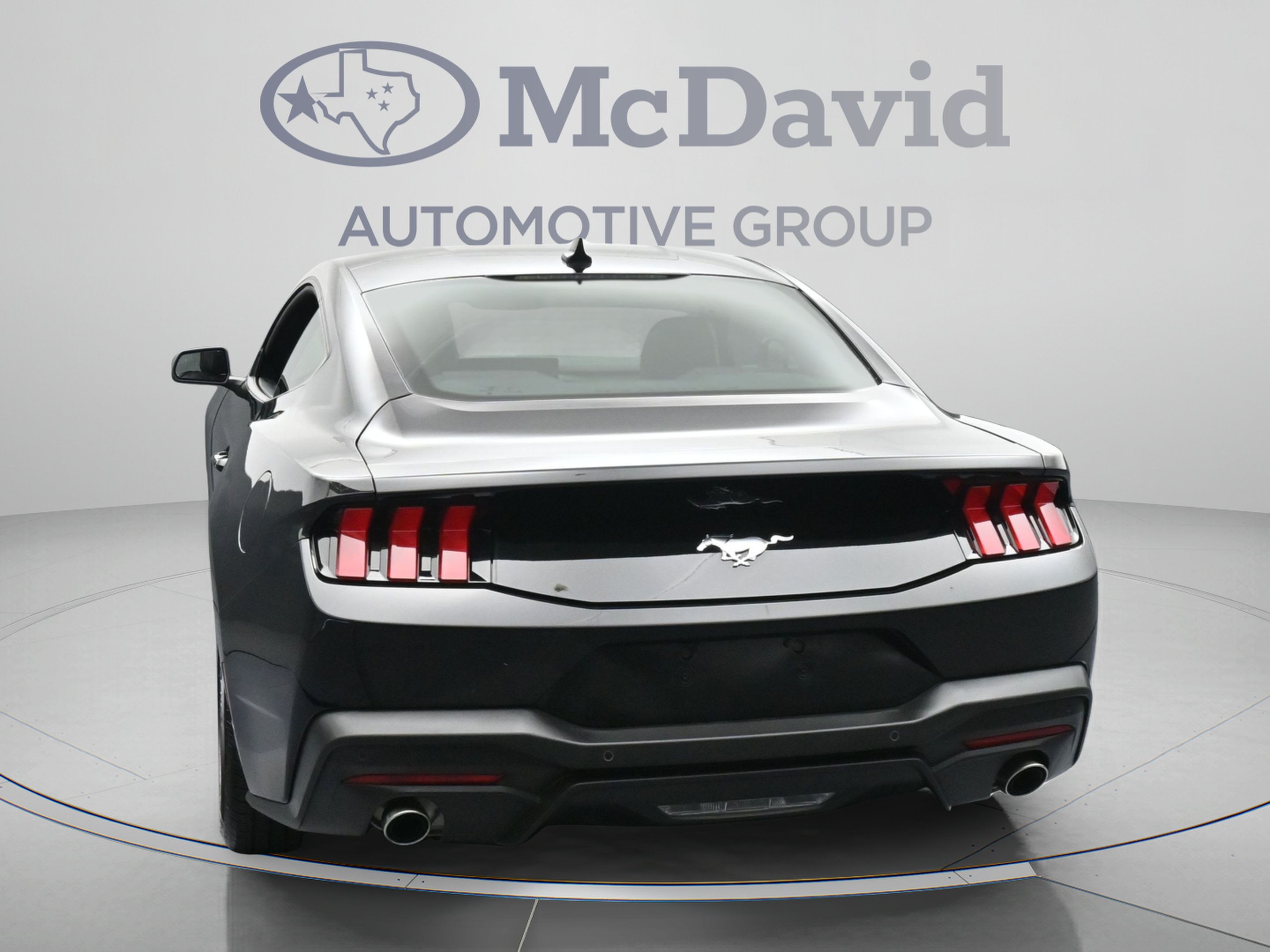 Used 2026 Ford Mustang Coupe RWD image 7