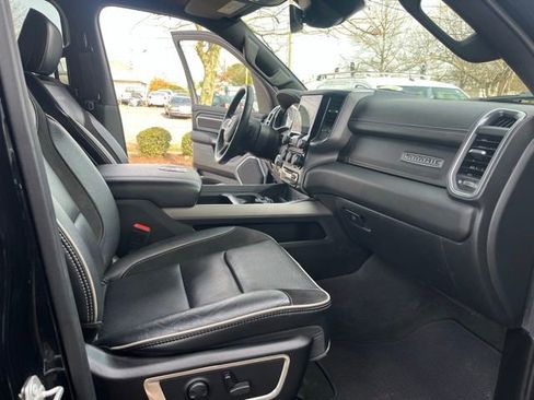 Used 2024 RAM 1500 Laramie image 17