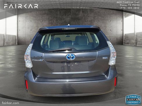 Used 2012 Toyota Prius V Three image 6