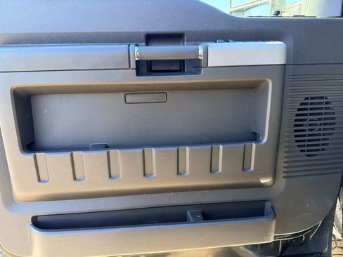 Used 2014 Ford F250 Lariat w/ Chrome Package image 13