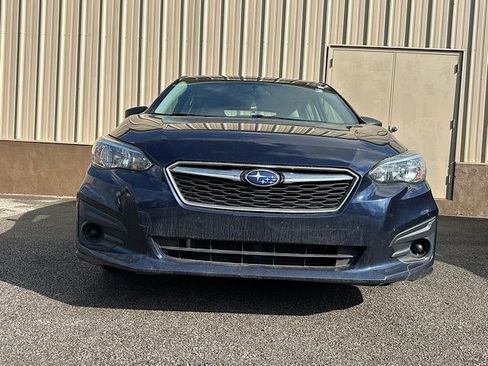 Used 2019 Subaru Impreza 2.0i image 2