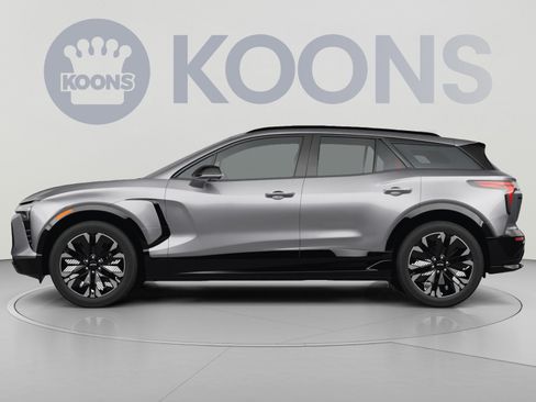 Used 2024 Chevrolet Blazer EV RS AWD/4WD image 2