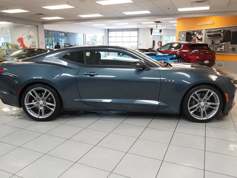 Used 2023 Chevrolet Camaro LT w/ Technology Package RWD image 12