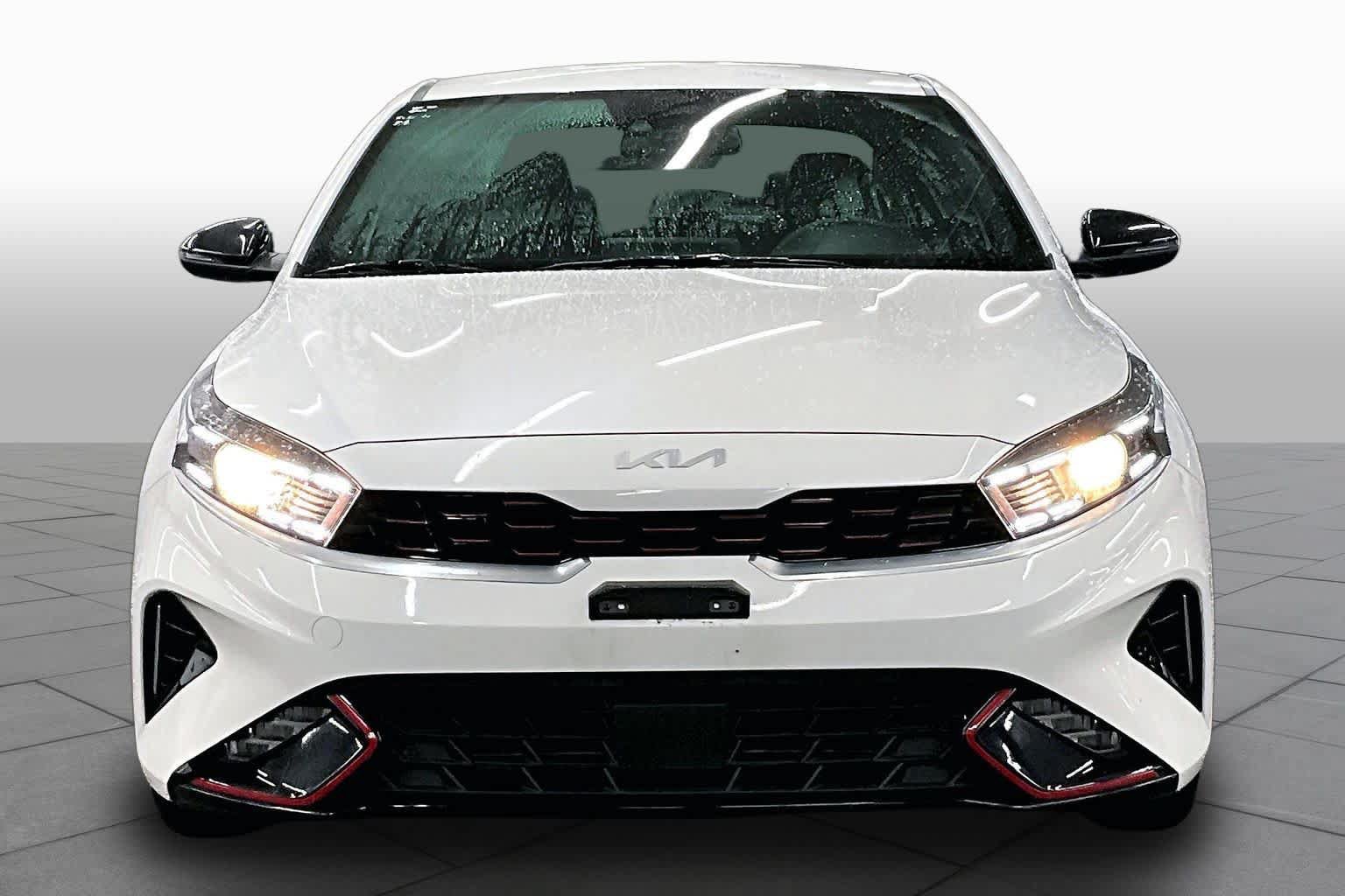 Used 2024 Kia Forte GT-Line FWD image 3