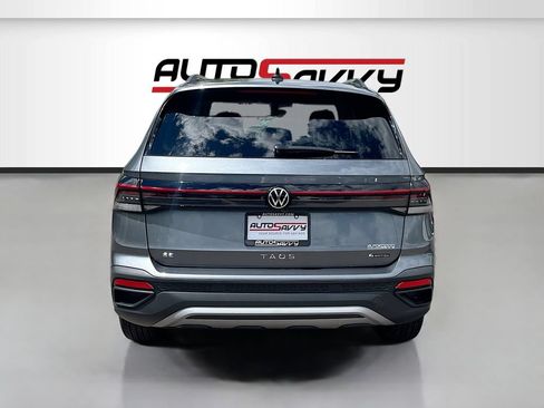 Used 2025 Volkswagen Taos S AWD/4WD image 6