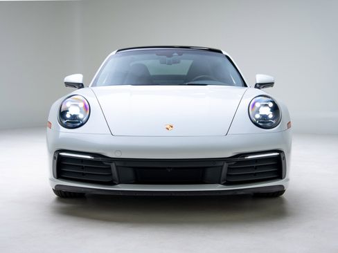 Used 2020 Porsche 911 Carrera image 13