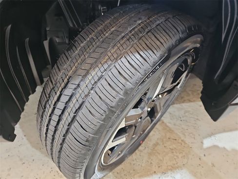 New 2026 Subaru Forester Limited image 33