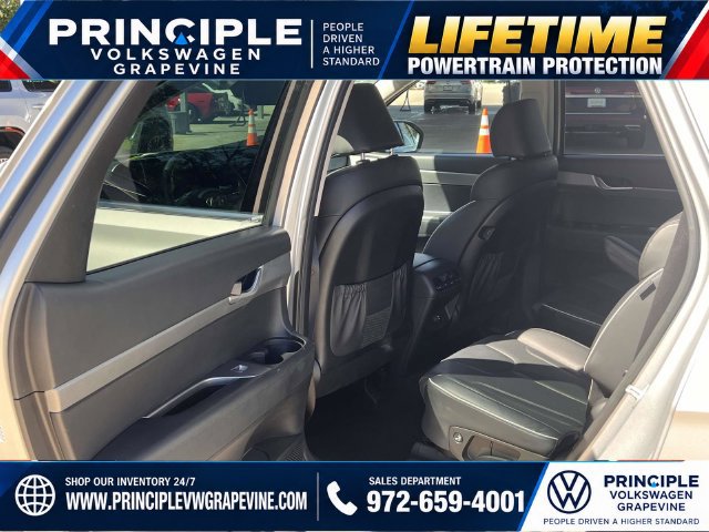Used 2024 Hyundai Palisade SEL FWD image 22