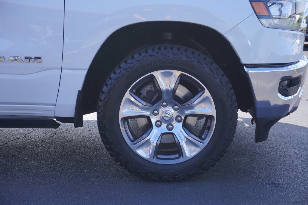 Used 2023 RAM 1500 Laramie AWD/4WD image 13