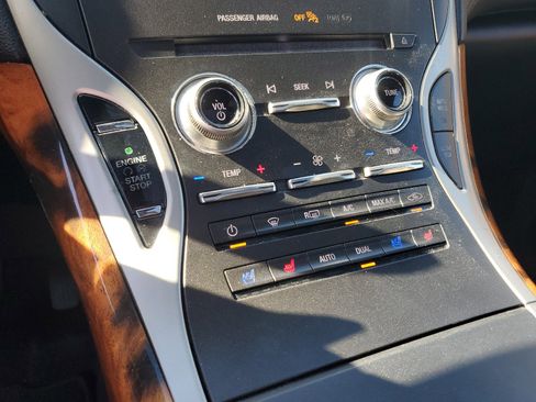 Used 2017 Lincoln MKX Reserve image 23