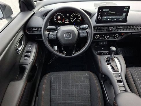 Certified 2026 Honda HR-V Sport image 11