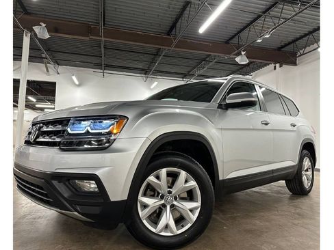 Used 2018 Volkswagen Atlas SE image 1