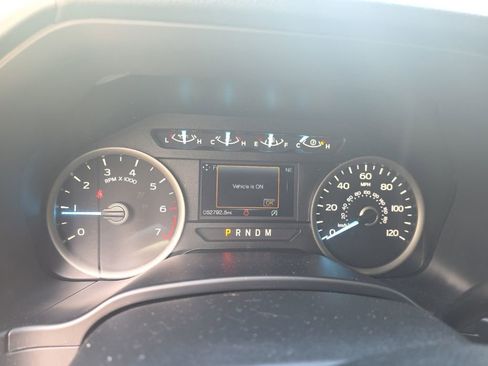Used 2020 Ford F150 XLT w/ Equipment Group 302A Luxury AWD/4WD image 4