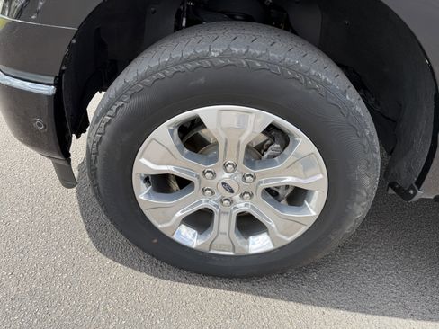 Used 2023 Ford F150 Platinum w/ Equipment Group 701A High AWD/4WD image 5