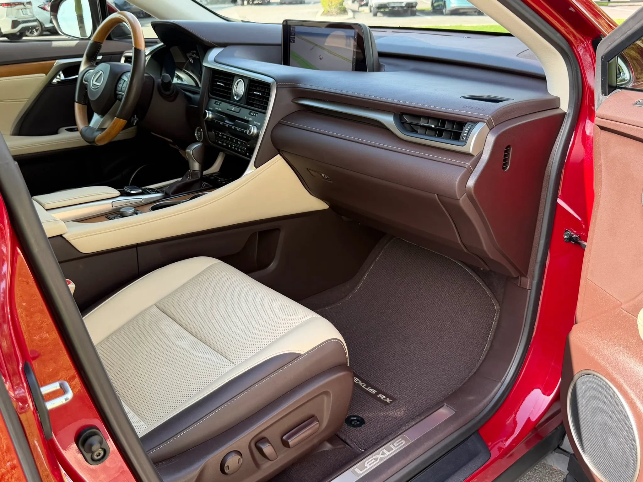 Used 2017 Lexus RX 350 FWD w/ Premium Package image 32
