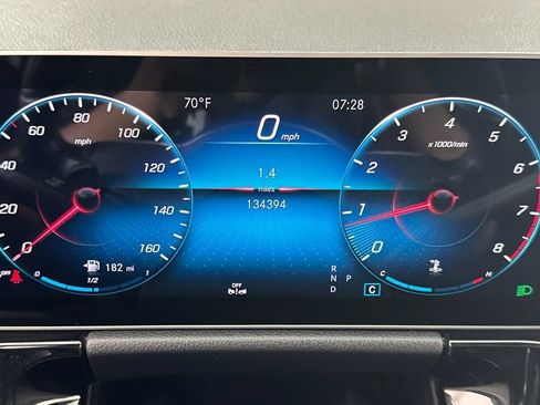 Used 2021 Mercedes-Benz GLA 250 image 29