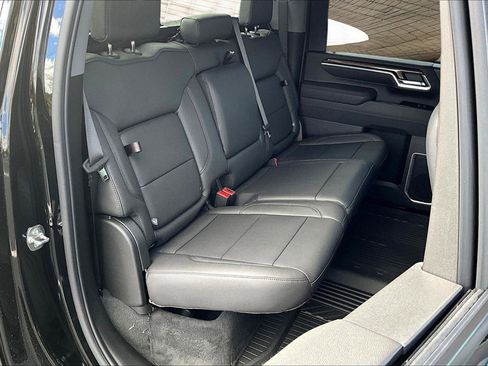 New 2026 Chevrolet Silverado 2500 LT w/ Trail Boss Package image 9