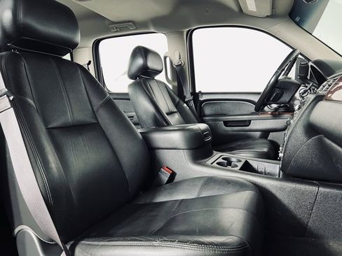 Used 2013 GMC Sierra 3500 SLT image 16