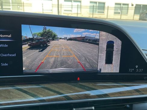 Used 2021 Cadillac Escalade ESV Sport Platinum AWD/4WD image 13