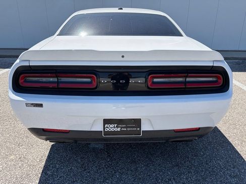 Used 2019 Dodge Challenger R/T RWD image 6