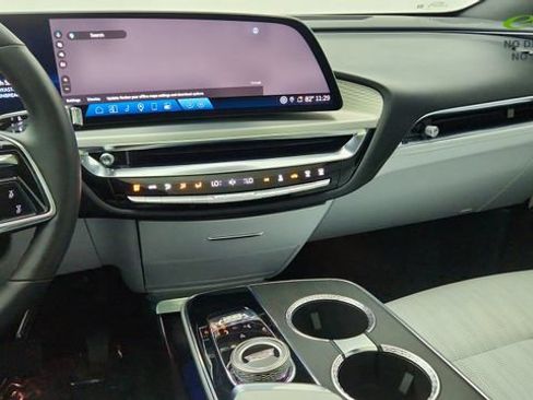Used 2024 Cadillac Lyriq Luxury RWD image 47