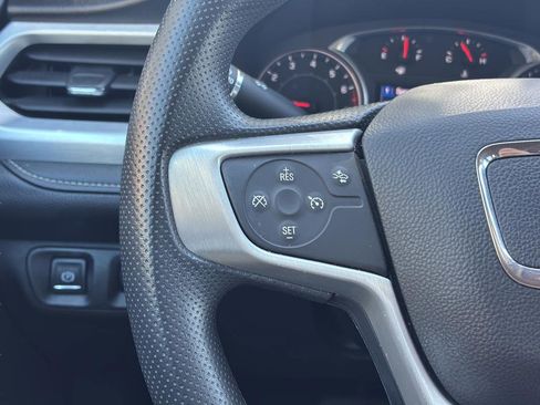 Used 2022 GMC Acadia SLE w/ Elevation Edition image 26