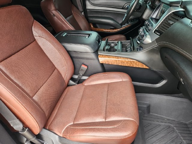 Used 2020 Chevrolet Tahoe Premier w/ Premier Plus Edition AWD/4WD image 15