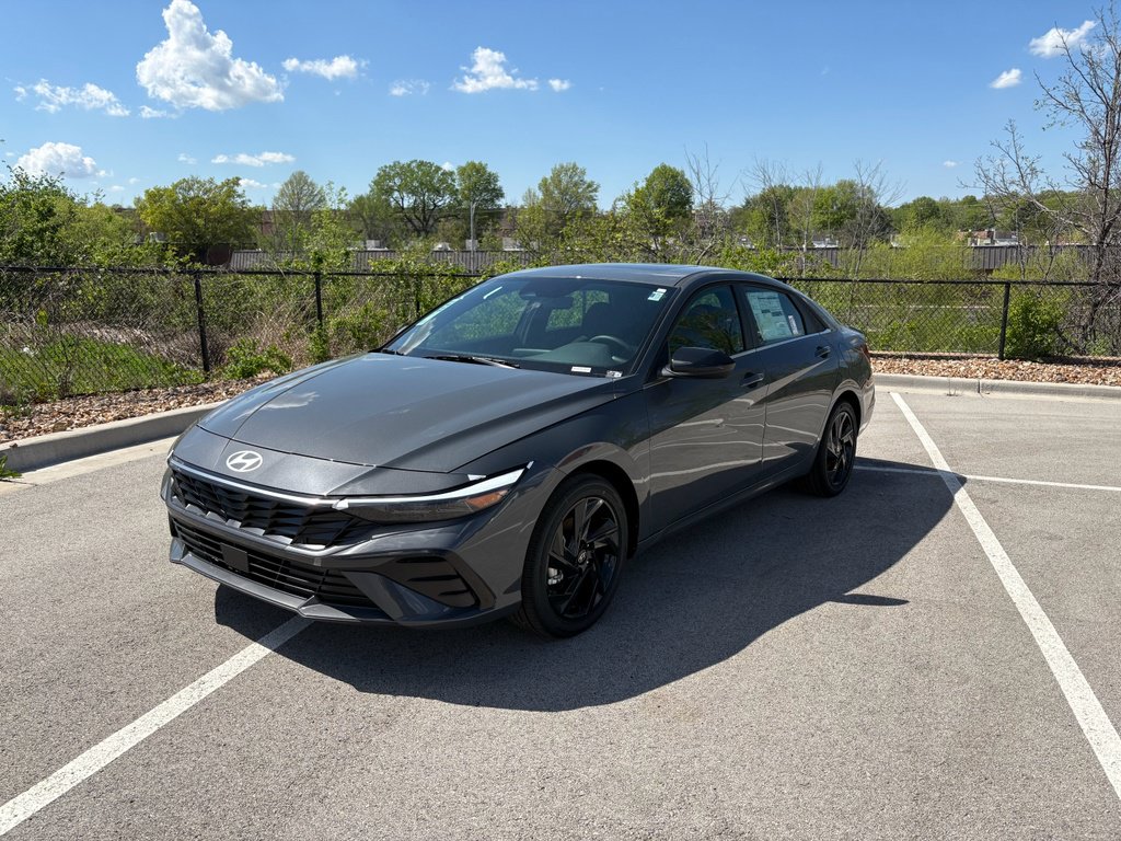 New 2026 Hyundai Elantra SEL Sport FWD image 1