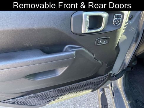 Used 2022 Jeep Wrangler Unlimited Sport w/ Xtreme Recon 35" Tire Package image 15