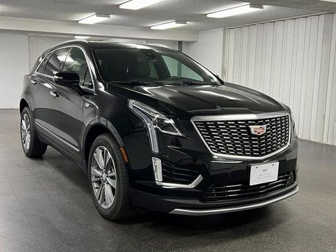 Certified 2024 Cadillac XT5 Premium Luxury w/ LPO, Premium Carpet Package image 7