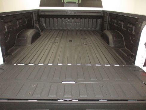 New 2026 GMC Sierra 2500 AT4 w/ AT4 Premium Plus Package AWD/4WD image 18