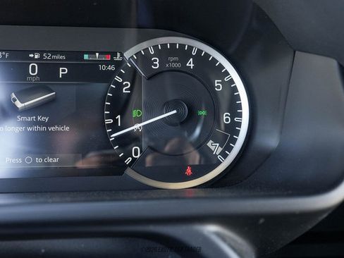 Used 2023 Land Rover Defender 90 X-Dynamic SE image 35