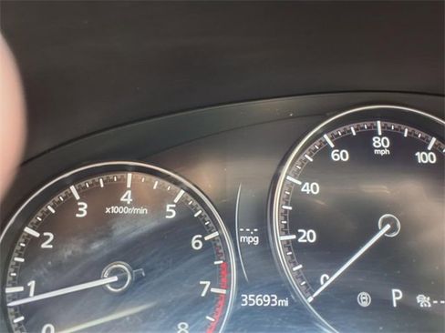 Used 2024 MAZDA CX-50 AWD 2.5 S w/ Premium Package image 11