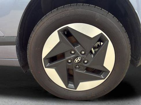 Used 2024 Hyundai Kona SEL FWD image 27