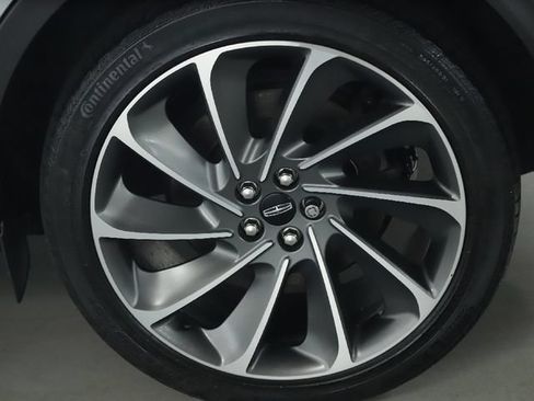 Used 2023 Lincoln Nautilus Reserve w/ Equipment Group 201A AWD/4WD image 45