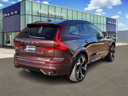 New 2026 Volvo XC60 B5 Ultra w/ Climate Package