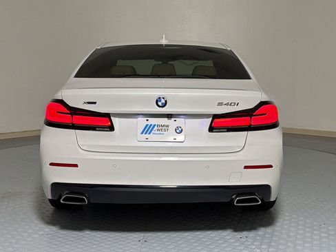 Certified 2023 BMW 540i xDrive w/ Convenience Package AWD/4WD image 8