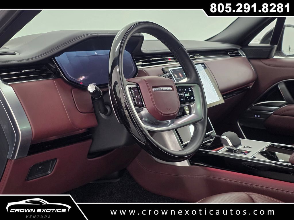 Used 2025 Land Rover Range Rover Autobiography AWD/4WD image 28