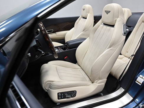 Used 2014 Bentley Continental GTC image 6