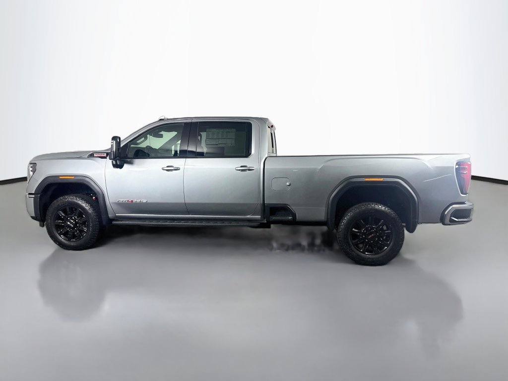 New 2026 GMC Sierra 3500 AT4 AWD/4WD image 4