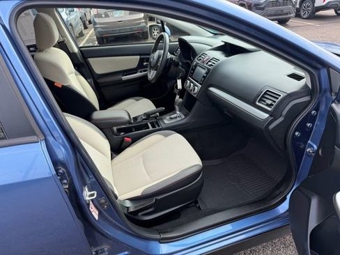 Used 2017 Subaru Crosstrek 2.0i Premium w/ Moonroof Package image 12