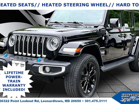 Used 2023 Jeep Wrangler Unlimited Sahara w/ Cold Weather Group AWD/4WD image 1