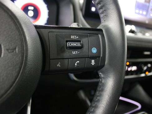 Used 2024 Nissan Rogue Platinum w/ Platinum Premium Package AWD/4WD image 11