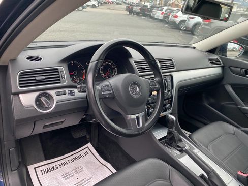 Used 2012 Volkswagen Passat TDI SE image 10